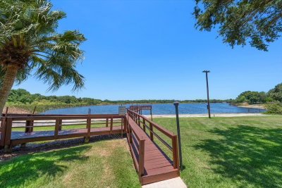 2069 LAKEVIEW Drive, Clearwater, FL, 33763 — photo 2