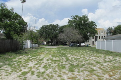 508 DAVIS Boulevard, Tampa, FL, 33606 — photo 2