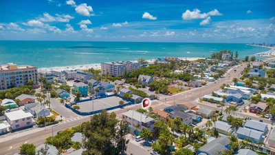 12201 GULF Boulevard, Treasure Island, FL, 33706 — photo 2