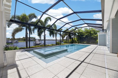 825 MANNS HARBOR Drive, Apollo Beach, FL, 33572 — photo 2
