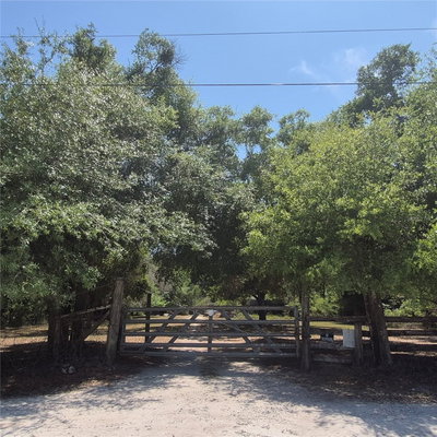 12858 HIALEAH Avenue, New Port Richey, FL, 34654 — photo 2