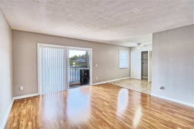 13760 ORANGE SUNSET Drive, Tampa, FL, 33618 — photo 2
