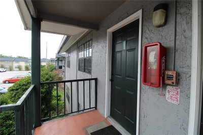 201 POINSETTIA PINE Court, Tampa, FL, 33612 — photo 2