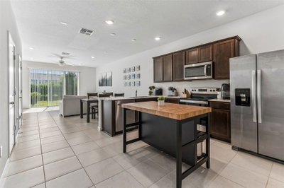 31357 AMBERVIEW Bend, Wesley Chapel, FL, 33545 — photo 2