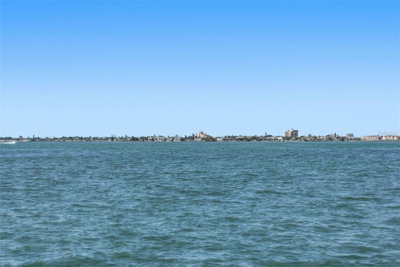2869 SEABREEZE Drive, Gulfport, FL, 33707 — photo 2
