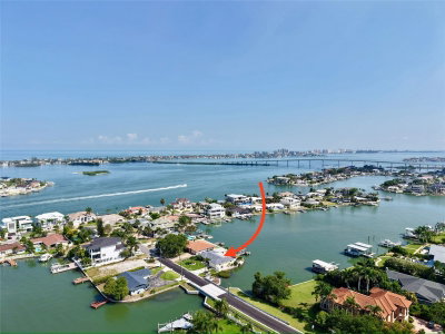 902 OAKWOOD Drive, Largo, FL, 33770 — photo 2