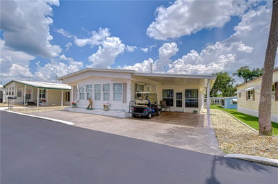 37816 BARCELONA Avenue, Zephyrhills, FL, 33541 — photo 2