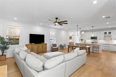 213 ELM Street, Tampa, FL, 33604 — photo 2