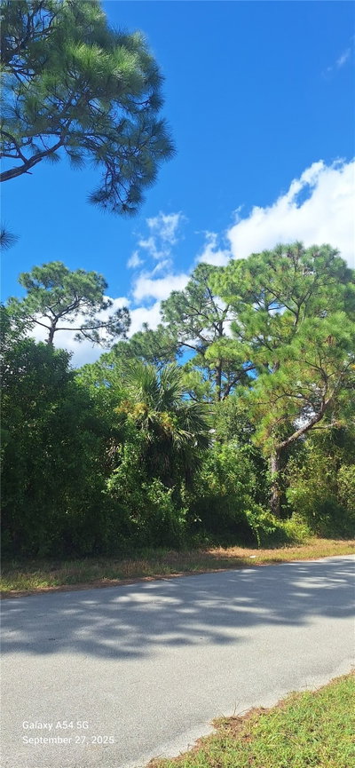 526 OSAGE Avenue, Lehigh Acres, FL, 33974 — photo 2
