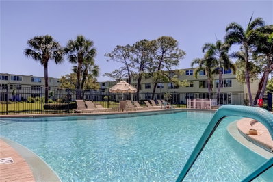 4890 BAY Street, St Petersburg, FL, 33703 — photo 2