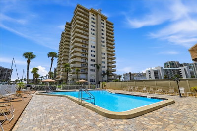 1621 GULF Boulevard, Clearwater Beach, FL, 33767 — photo 2