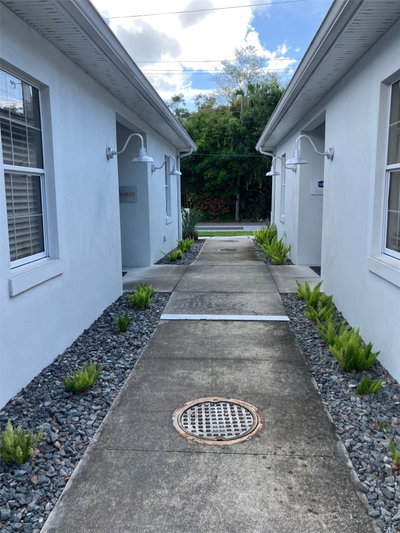 5813 and 5815 MACDILL Avenue, Tampa, FL, 33611 — photo 2