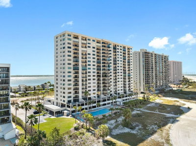 1270 GULF Boulevard, Clearwater Beach, FL, 33767 — photo 2
