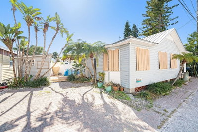 125 95TH Avenue, Treasure Island, FL, 33706 — photo 2