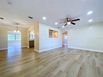 9813 51ST Avenue, St Petersburg, FL, 33708 — photo 2
