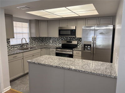4015 ASHFORD GREEN Place, Tampa, FL, 33613 — photo 2