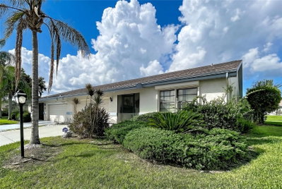 2110 HALCYON Drive, Sun City Center, FL, 33573 — photo 2