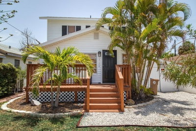 13148 3RD Street, Madeira Beach, FL, 33708 — photo 2