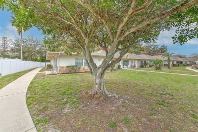 4313 TAHITIAN GARDENS Circle, Holiday, FL, 34691 — photo 2