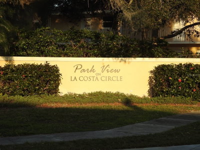 972 LA COSTA Circle, Sarasota, FL, 34237 — photo 2