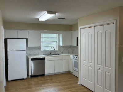 5101 CLARICE Court, Tampa, FL, 33611 — photo 2