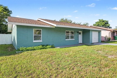 39443 8TH Avenue, Zephyrhills, FL, 33542 — photo 2