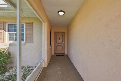 1601 NEW BEDFORD Drive, Sun City Center, FL, 33573 — photo 2