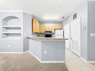 10209 COURTNEY PALMS Boulevard, Tampa, FL, 33619 — photo 2