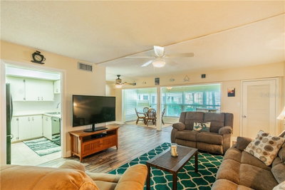 661 POINSETTIA Avenue, Clearwater Beach, FL, 33767 — photo 2