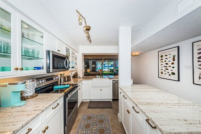 5901 BAHIA DEL MAR Circle, St Petersburg, FL, 33715 — photo 2