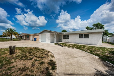 3423 EISENHOWER DR, Holiday, FL, 34691 — photo 2