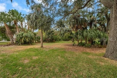 BRIGHTWATERS Court, New Port Richey, FL, 34652 — photo 2