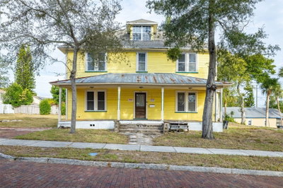 553 DIVISION Street, Tarpon Springs, FL, 34689 — photo 2