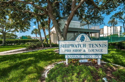 11300 HARBOR Way, Largo, FL, 33774 — photo 2
