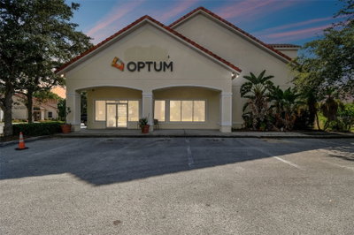 772 CORTARO Drive, Sun City Center, FL, 33573 — photo 2