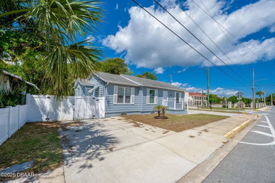 243 PENINSULA Drive, Daytona Beach, FL, 32118 — photo 2