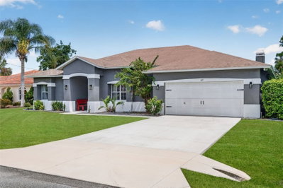 16 CHERRYTREE Court, Palm Coast, FL, 32137 — photo 2