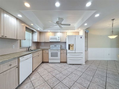 4550 COVE Circle, St Petersburg, FL, 33708 — photo 2
