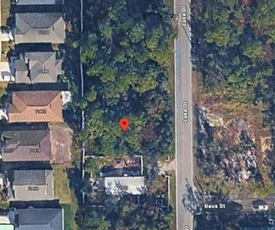 LAKE Drive, New Port Richey, FL, 34654 — photo 2