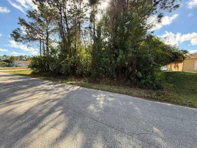 3315 24TH Street, Lehigh Acres, FL, 33971 — photo 2