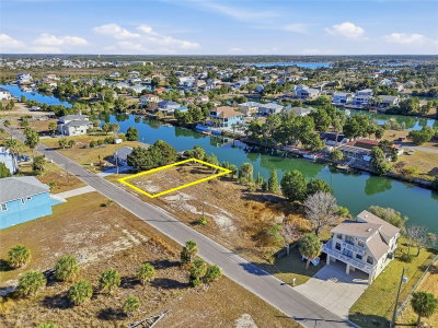 3318 GARDENIA Drive, Hernando Beach, FL, 34607 — photo 2