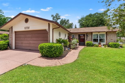 10541 GREEN MEADOW Lane, Port Richey, FL, 34668 — photo 2