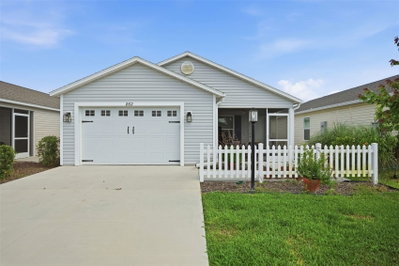 862 SPRING Avenue, The Villages, FL, 34762 — photo 2