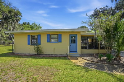 951 CR 453, Lake Panasoffkee, FL, 33538 — photo 2