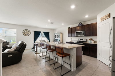 33567 HAMILTON HILL Lane, Wesley Chapel, FL, 33545 — photo 2
