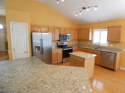 6200 ASHFIELD Place, Wesley Chapel, FL, 33545 — photo 2