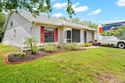 11613 PEAR TREE Drive, New Port Richey, FL, 34654 — photo 2