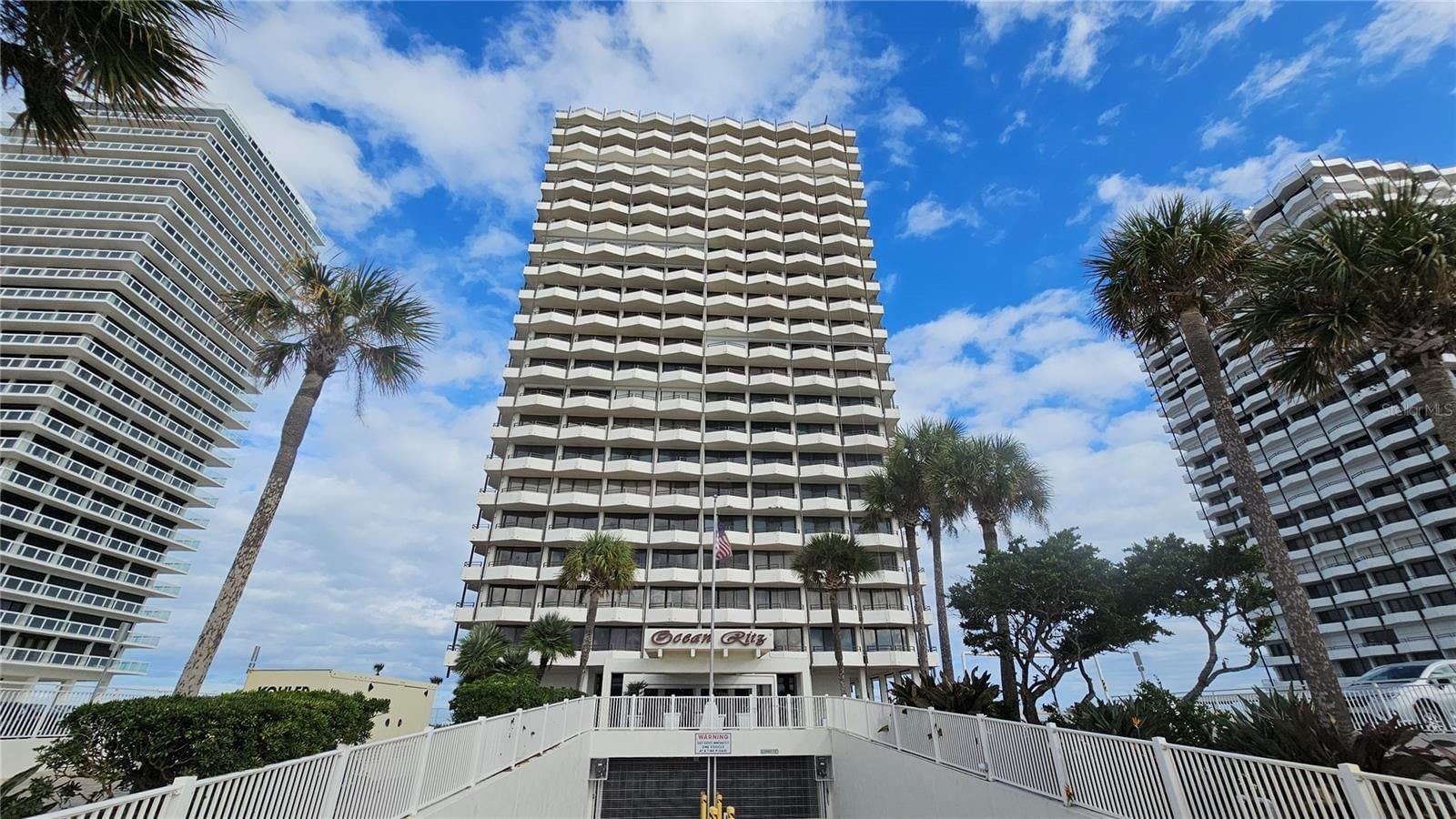 2900 N Atlantic Ave #305