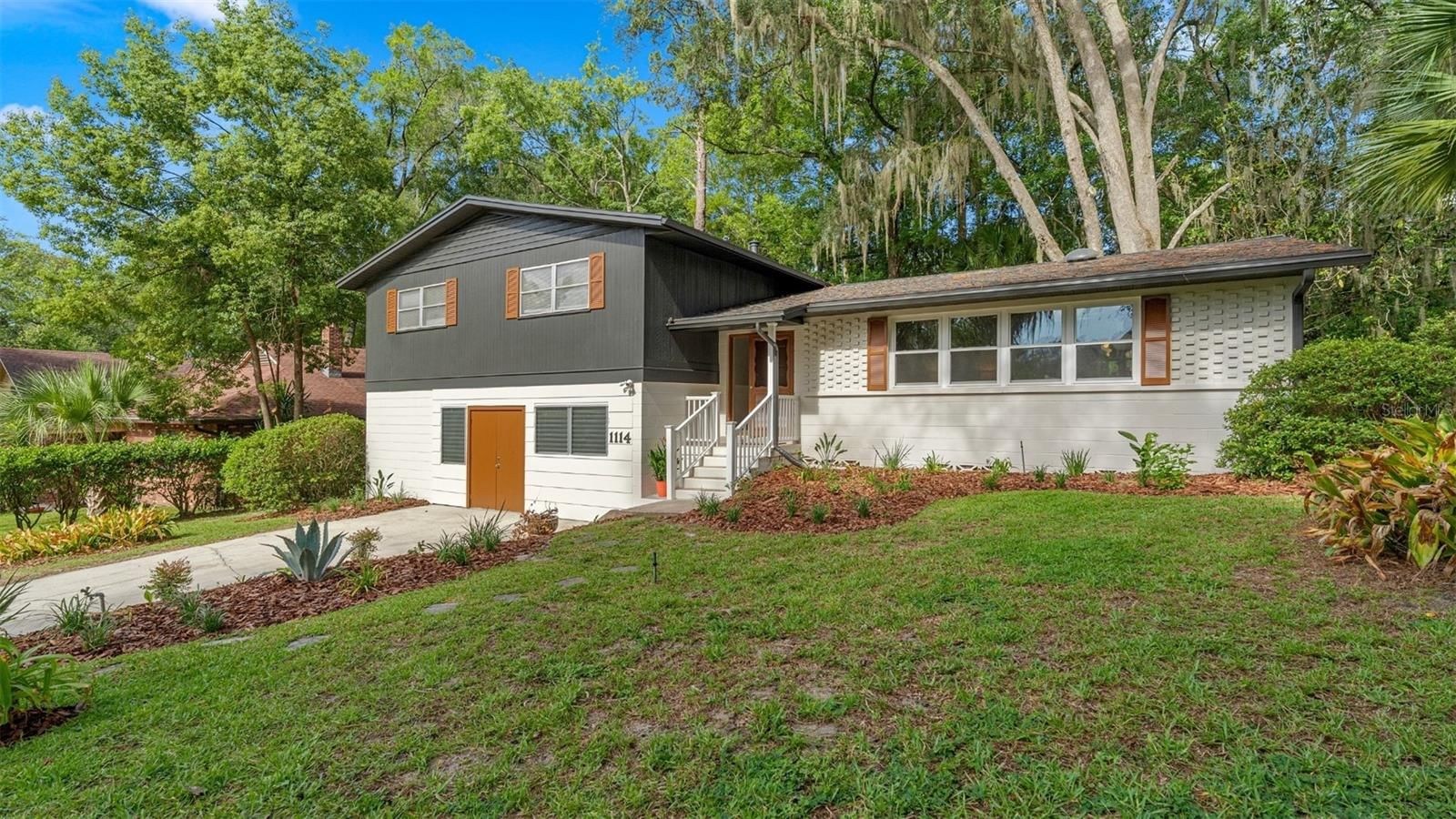 1114 NW 36th Dr