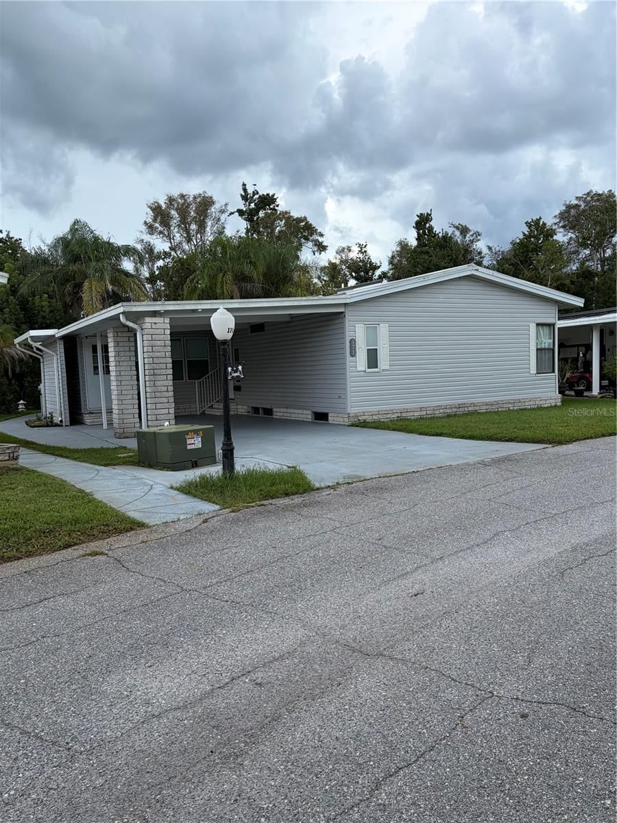 171 Dartmouth Dr